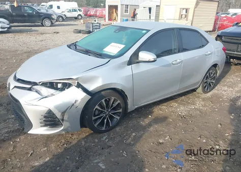 2017 Toyota Corolla Se z USA, uszkodzony, nr VIN 5YFBURHE3HP575227